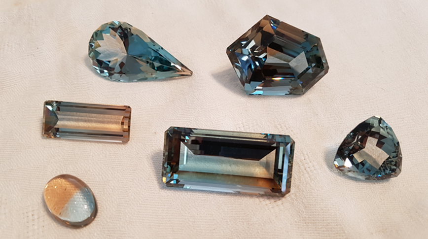 Bi-coloured Topaz